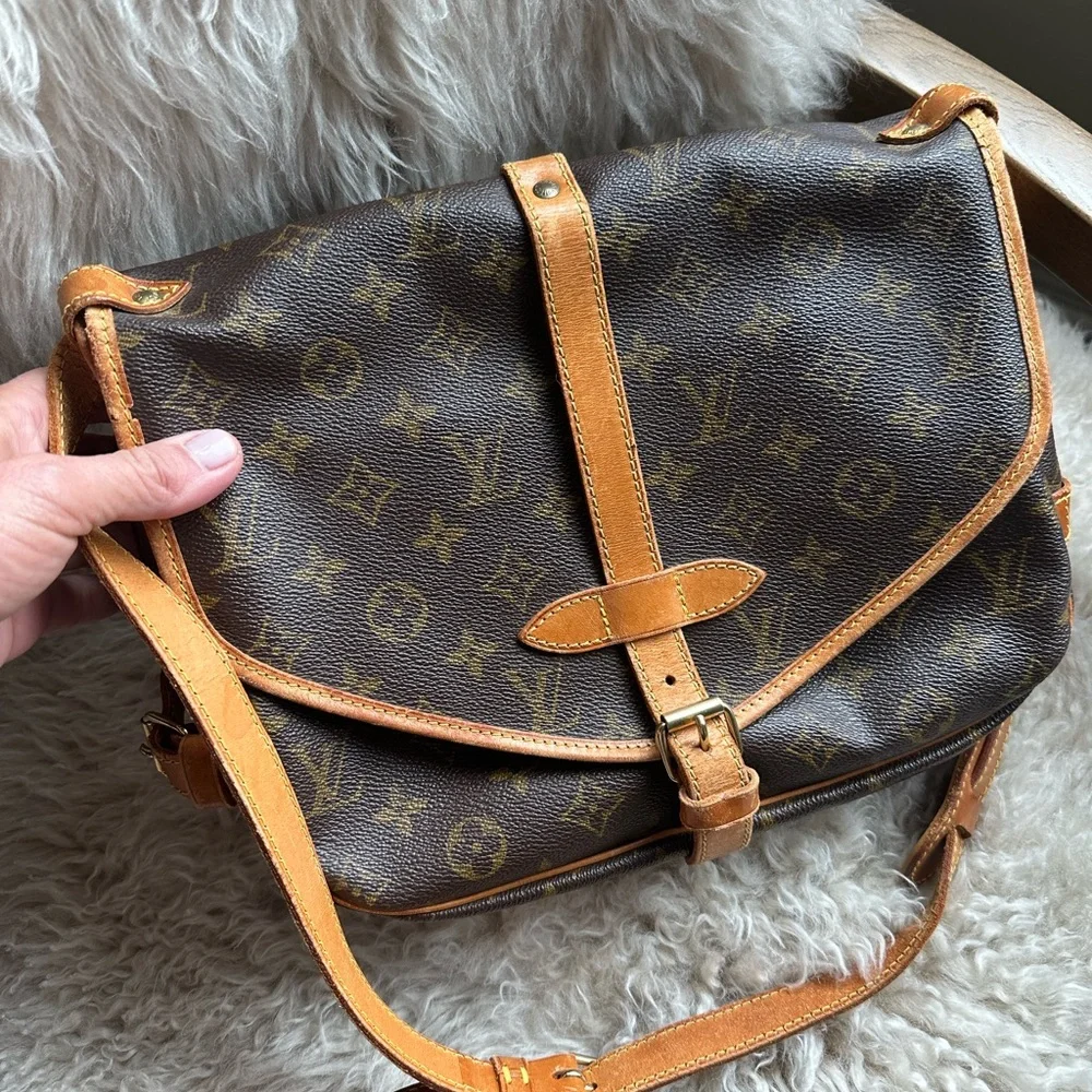 Louis Vuitton Saumur 30 - Picture 3 of 6